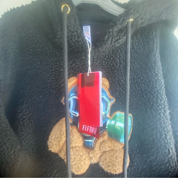 New Fifth Loop Black Fuzzy Hoodie with Bear Design Medium NWT - Picture 2 of 3
